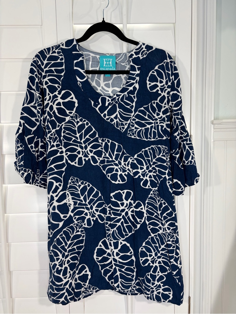 escapada Monstera Palm Leaf-Pattern Navy & White Dress (S)